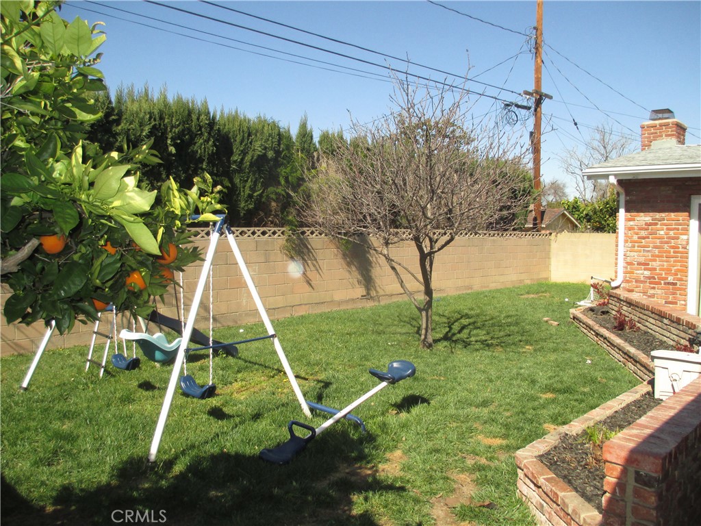 Los Altos/South of Fwy (LSF) - Residential Lease