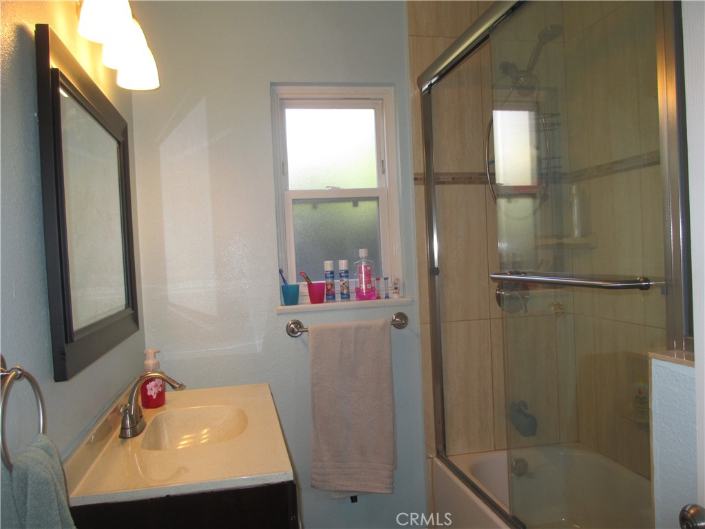 Los Altos/South of Fwy (LSF) - Residential Lease