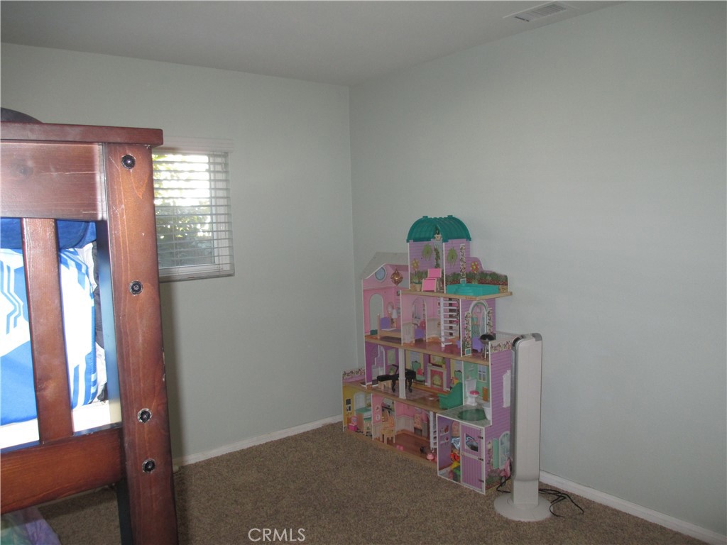 Los Altos/South of Fwy (LSF) - Residential Lease