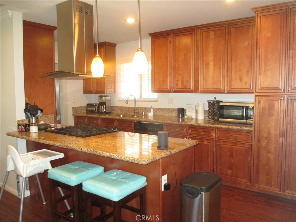 Los Altos/South of Fwy (LSF) - Residential Lease