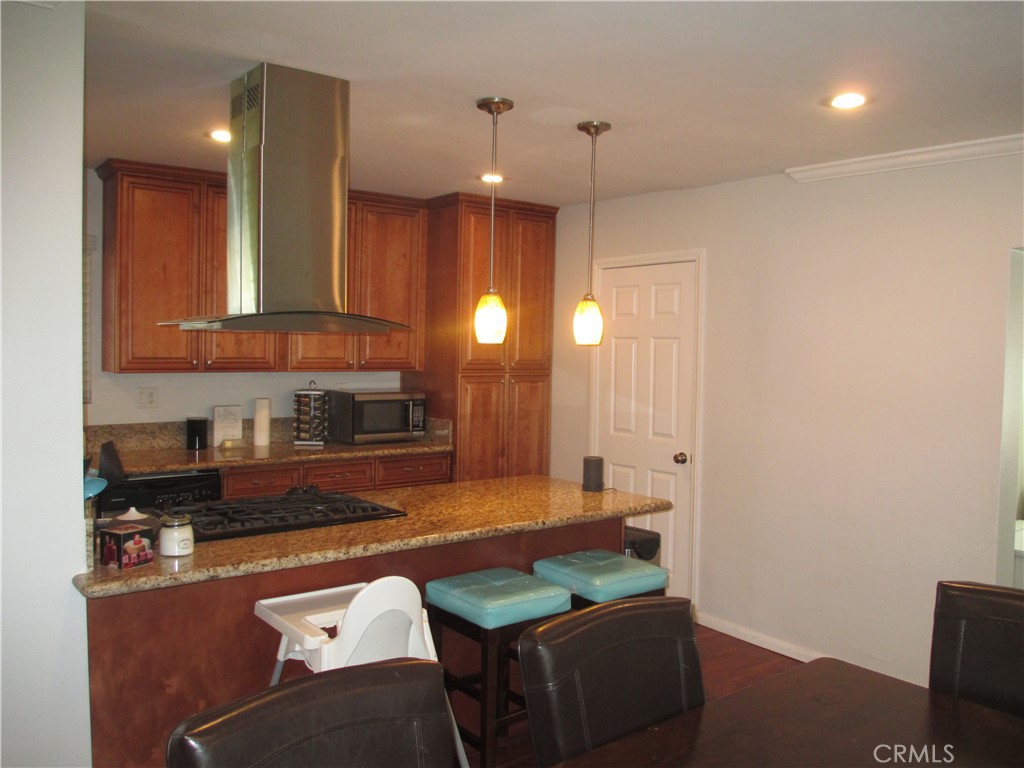 Los Altos/South of Fwy (LSF) - Residential Lease