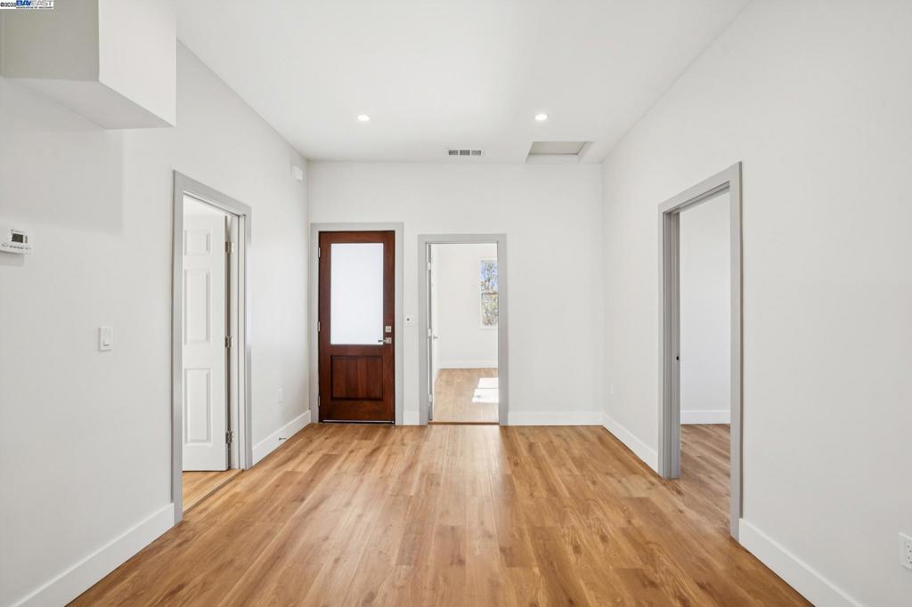 SANTA FE - Residential Income