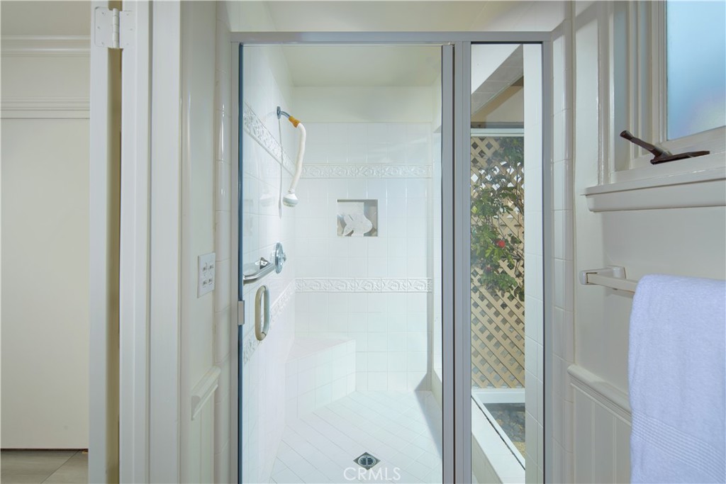 Harbor View Hills (Robertson) (HVWR) - Residential