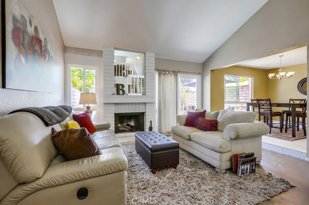 Mission Viejo, California 92691, United States, 3 Bedrooms Bedrooms, ,3 BathroomsBathrooms,Residential,Contingent,158954