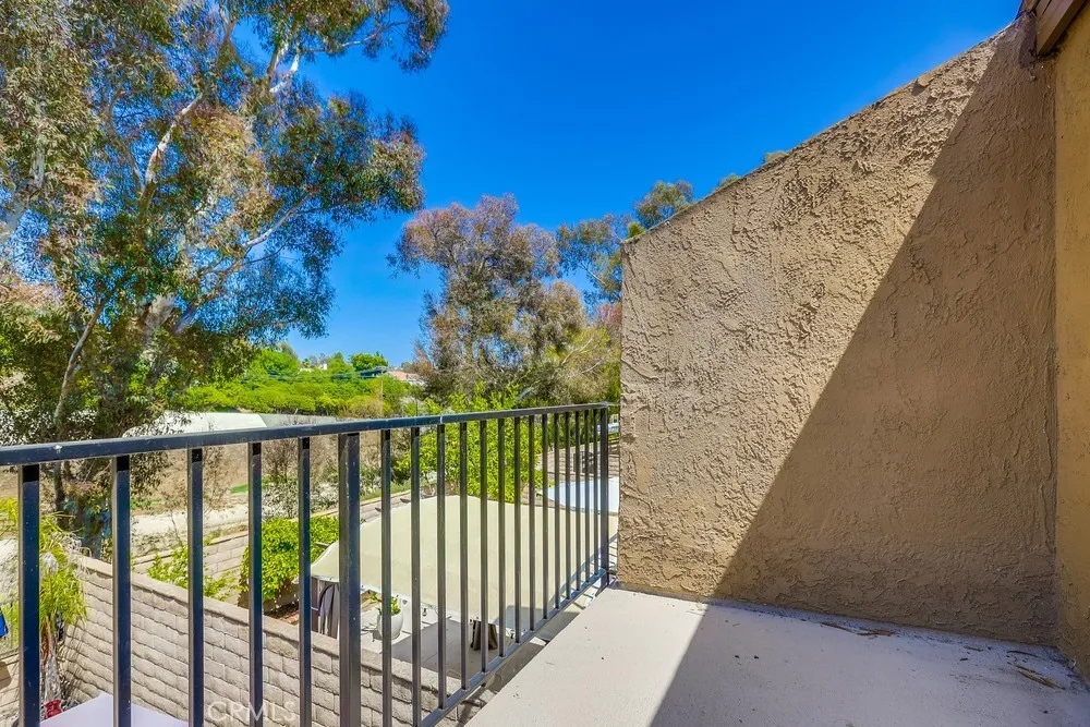 Mission Viejo, California 92691, United States, 3 Bedrooms Bedrooms, ,3 BathroomsBathrooms,Residential,Contingent,158954