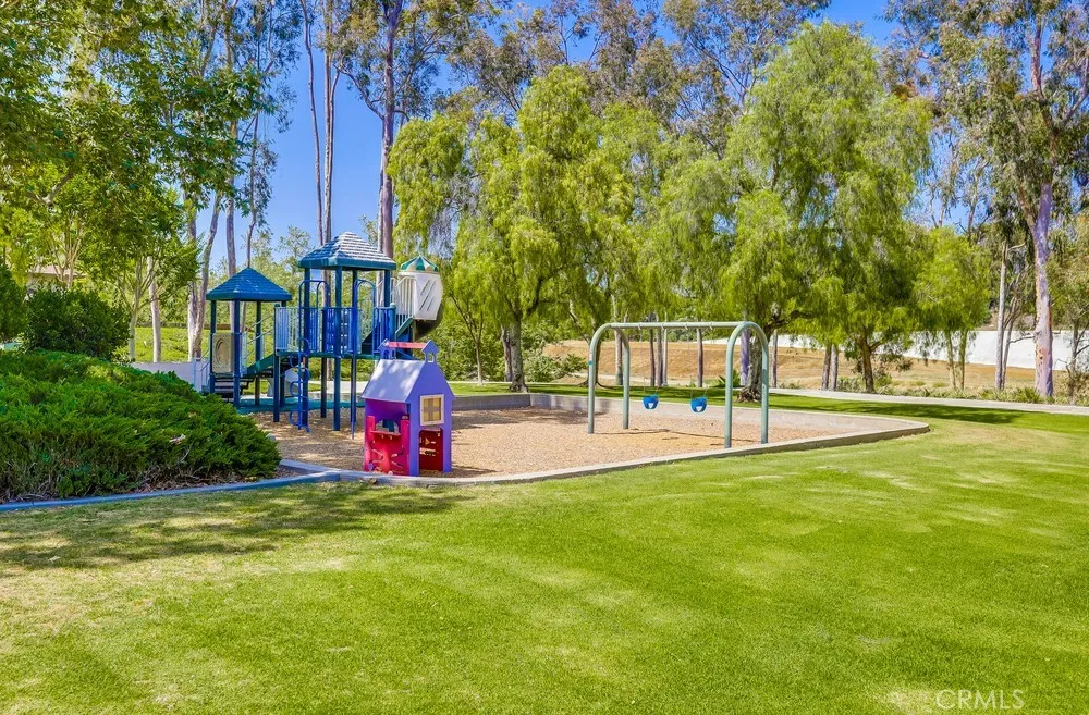 Mission Viejo, California 92691, United States, 3 Bedrooms Bedrooms, ,3 BathroomsBathrooms,Residential,Contingent,158954