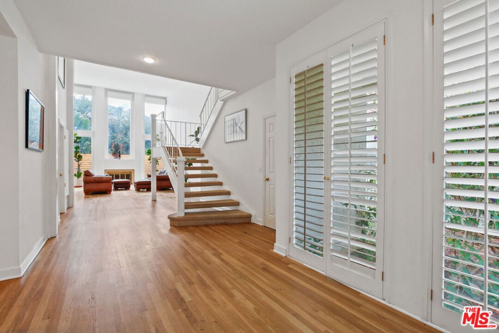 Photo of 17175 Avenida De Santa Ynez, Pacific Palisades, CA 90272 (MLS # 25562045)