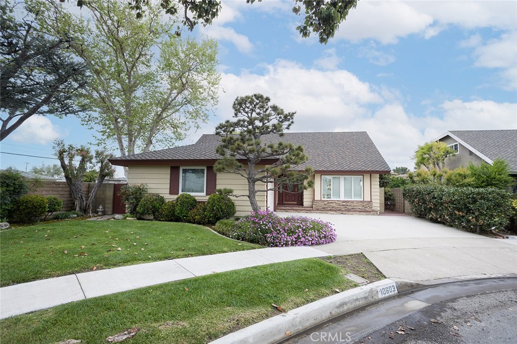 10603 Destino Circle