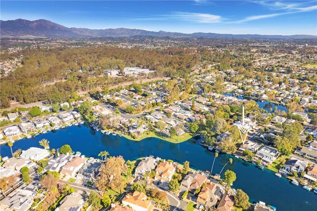 Lake Forest Keys (LK) - Residential