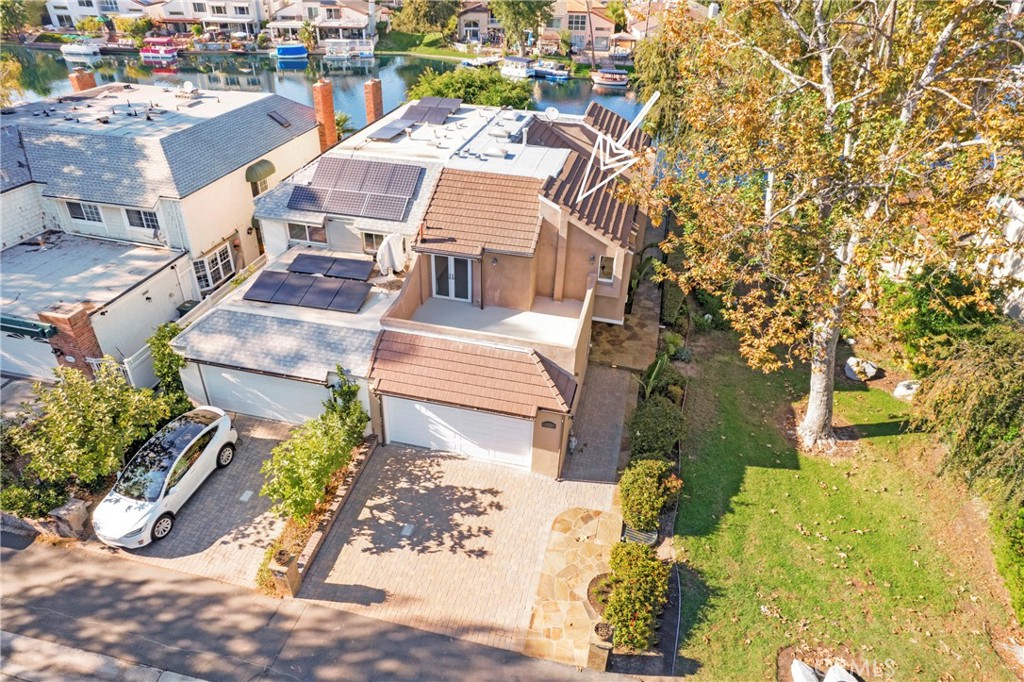 Lake Forest Keys (LK) - Residential