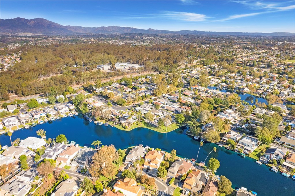 Lake Forest Keys (LK) - Residential