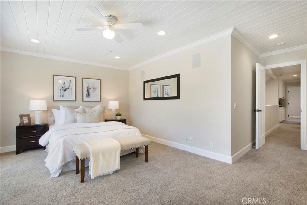 Lake Forest Keys (LK) - Residential