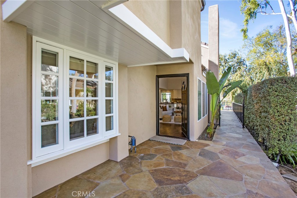 Lake Forest Keys (LK) - Residential