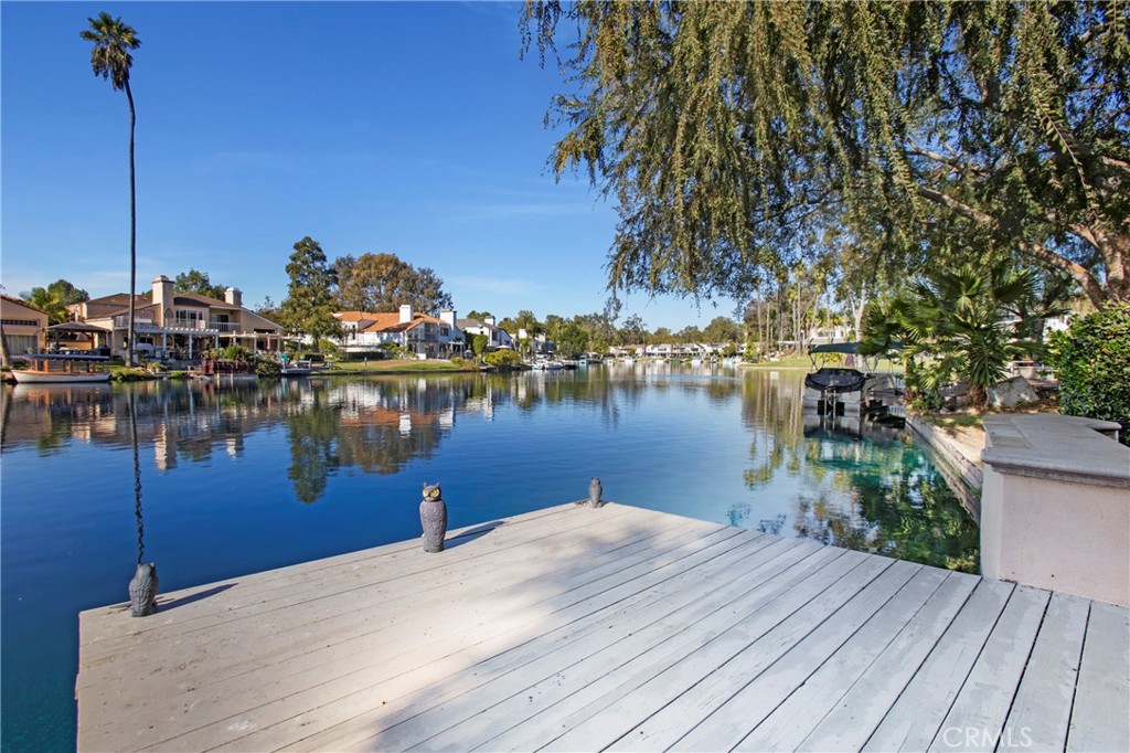 Lake Forest Keys (LK) - Residential