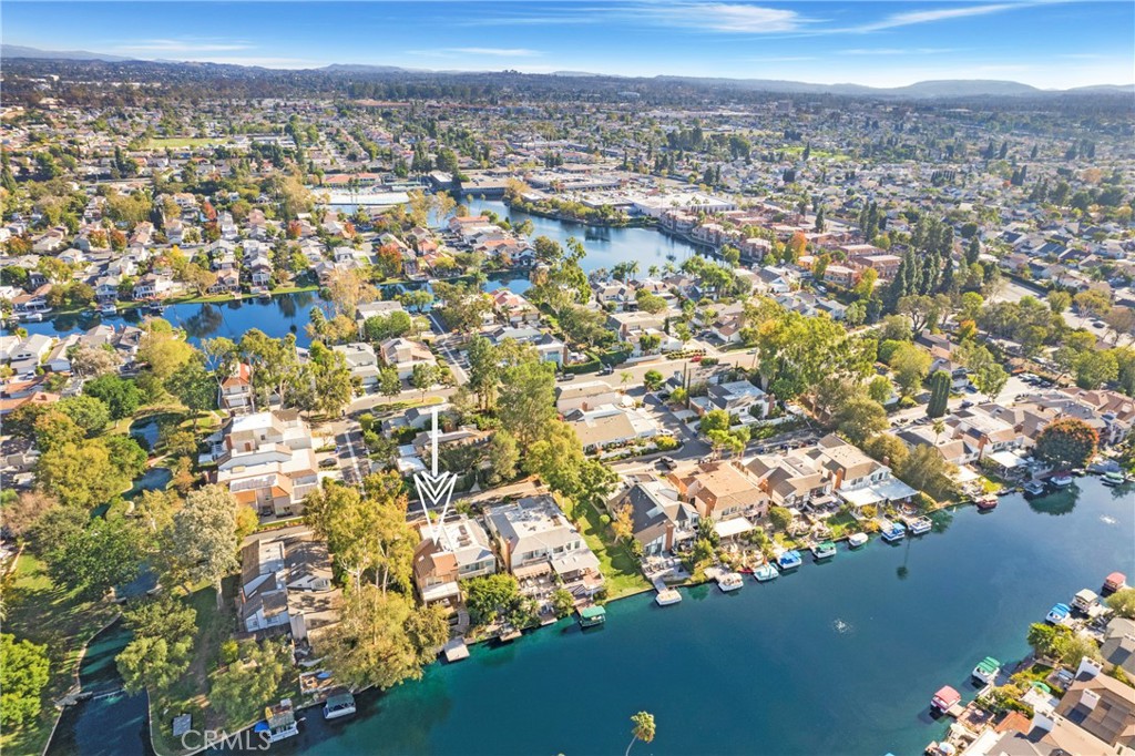 Lake Forest Keys (LK) - Residential