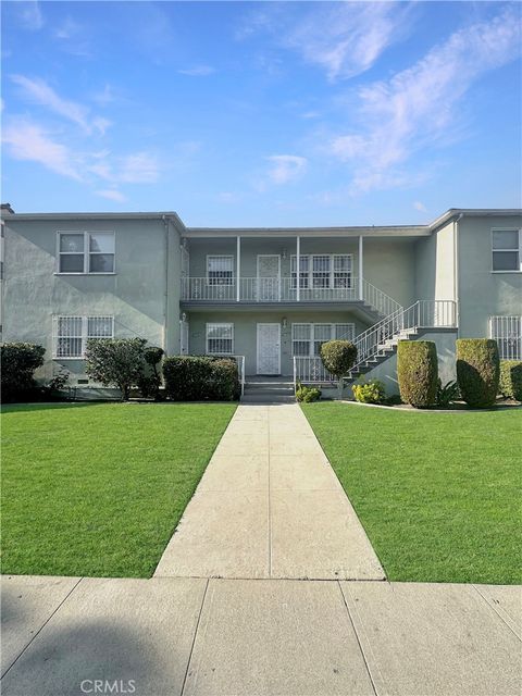 Photo of 1805 Hauser Boulevard, Los Angeles, CA 90019 (MLS # MB25272109)