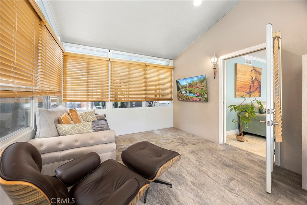 Palisades (LHP) - Residential Lease