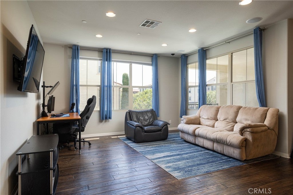 63 Origin, Irvine CA 92618 - Photo 7