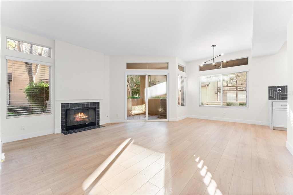Silvertide (BST) - Residential Lease