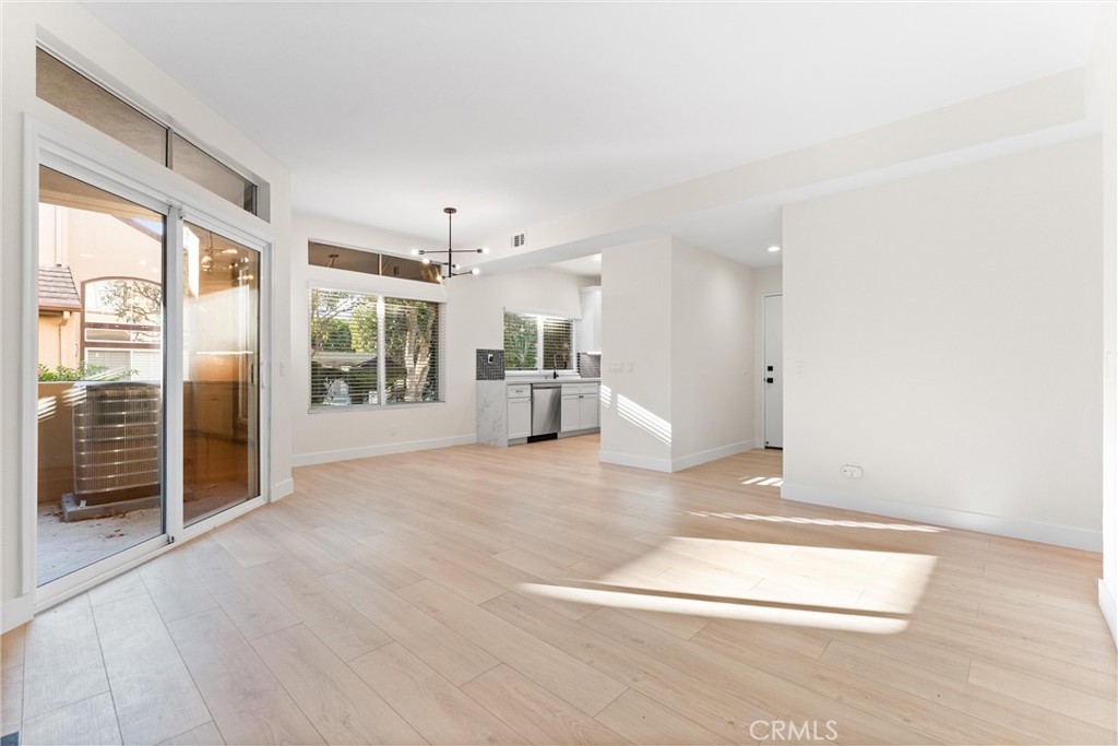 Silvertide (BST) - Residential Lease