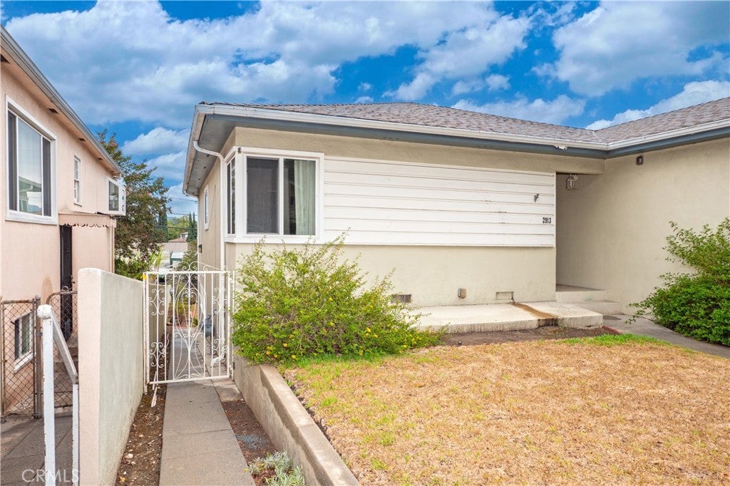 2913 Montezuma