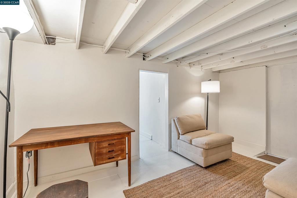 WEST OAKLAND - Residential