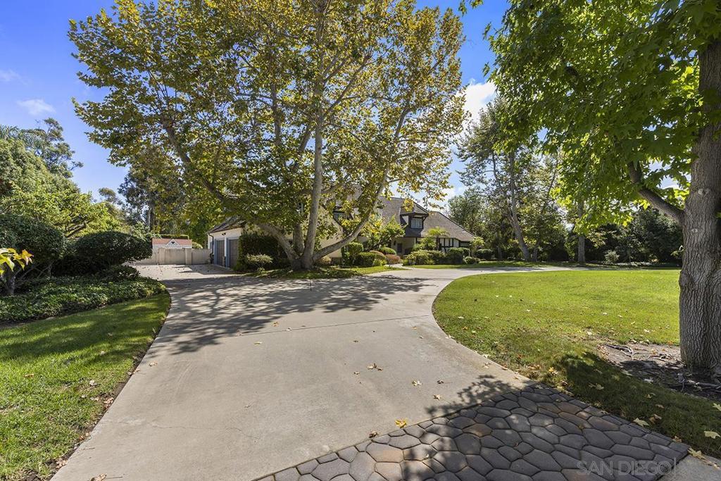 Rancho Santa Fe - Residential Lease