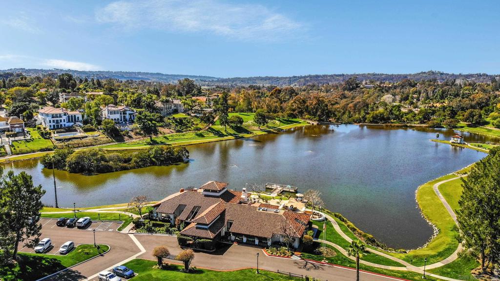 Rancho Santa Fe - Residential Lease