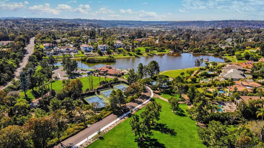Rancho Santa Fe - Residential Lease