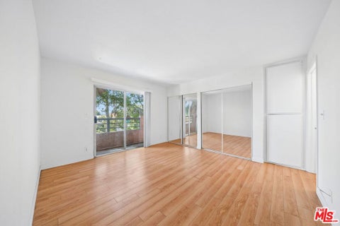 Photo of 158 N Normandie Avenue #201, Los Angeles, CA 90004 (MLS # 26994061)
