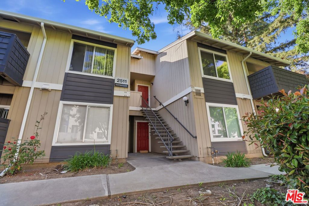 2511 Easton Place 48