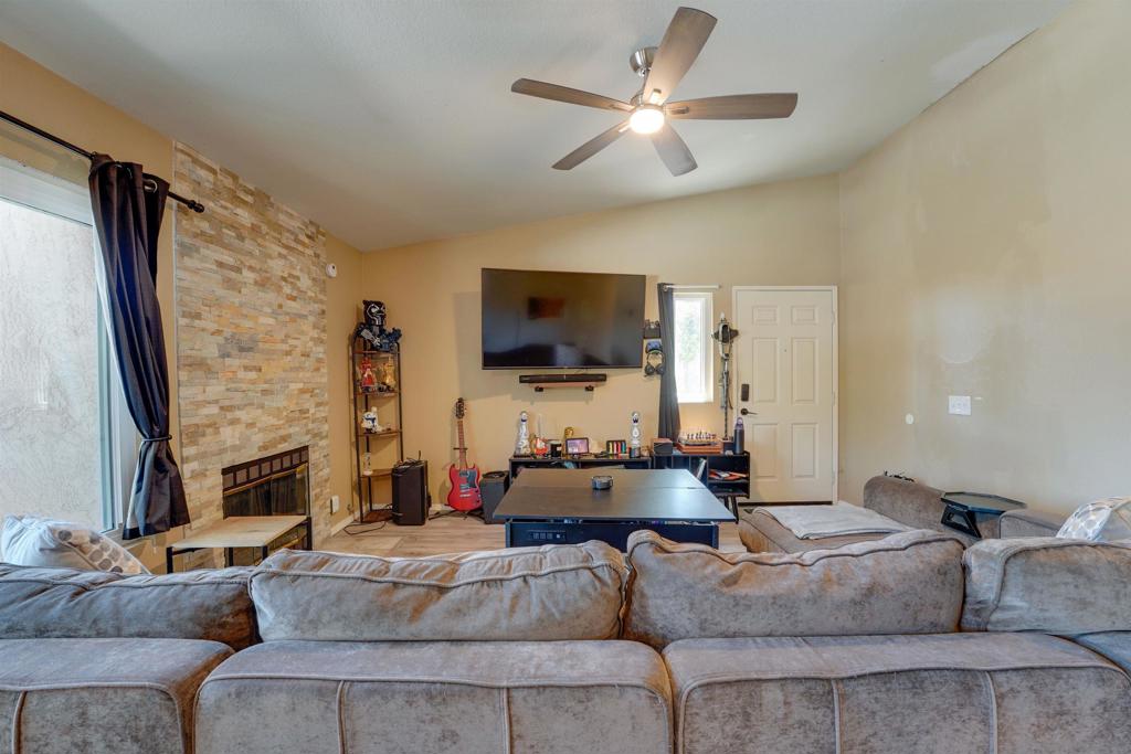 11517 Fury Ln 58