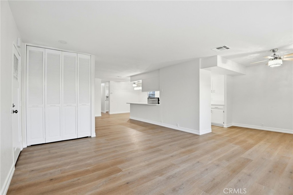 2550 Pacific Coast 258