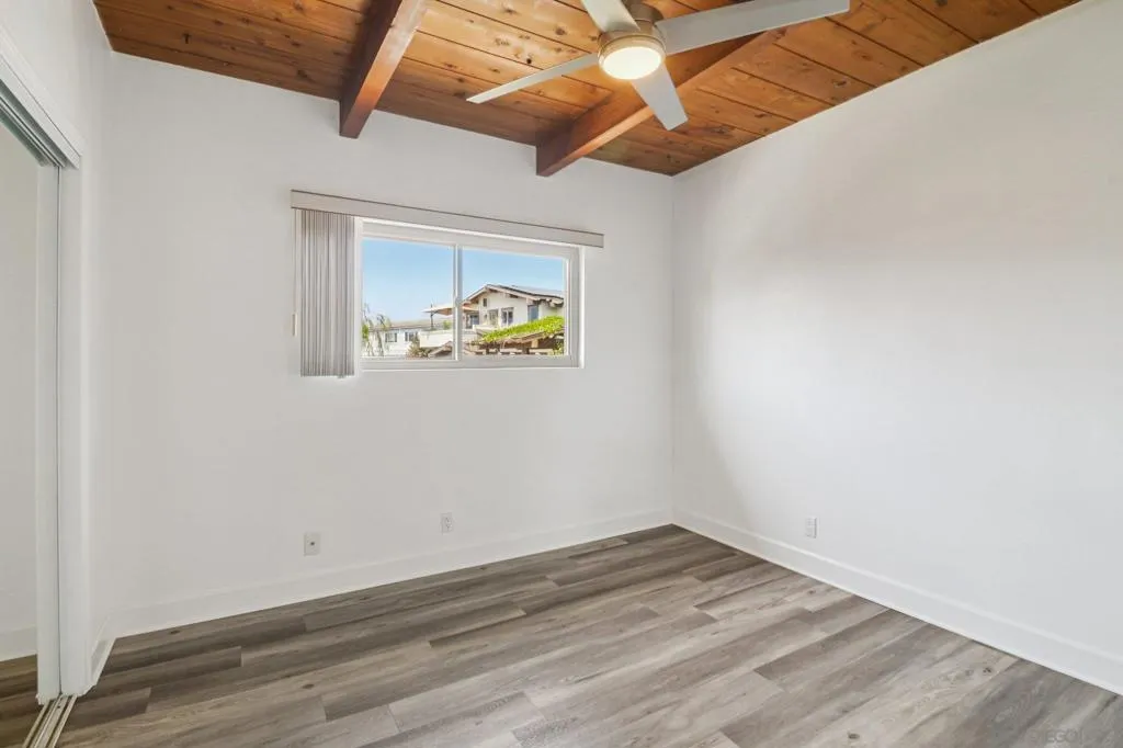 Del Mar, California 92014, United States, 2 Bedrooms Bedrooms, ,1 BathroomBathrooms,Residential,Active,188260