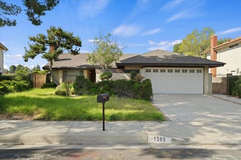 Photo of 1309 Deeplawn Drive, Diamond Bar, CA 91765 (MLS # ML82036671)