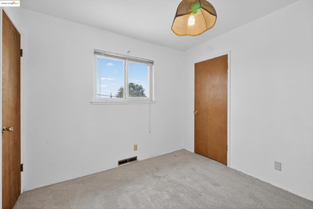 DELTA ESTATES - Residential