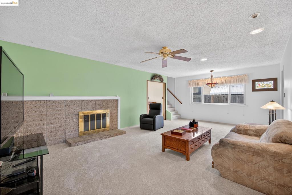 DELTA ESTATES - Residential