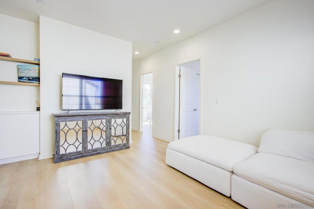 112 Excursion, Irvine CA 92618 - Photo 14
