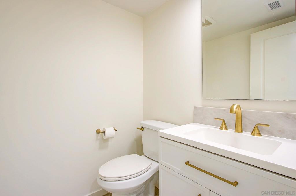 112 Excursion, Irvine CA 92618 - Photo 13