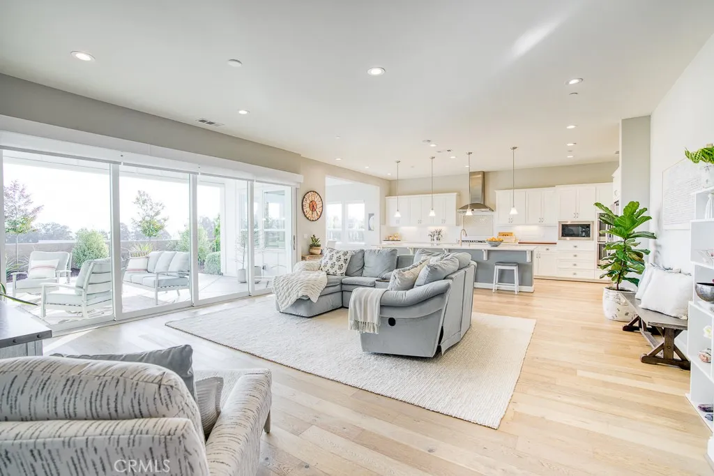 Nipomo, California 93444, United States, 3 Bedrooms Bedrooms, ,3 BathroomsBathrooms,Residential,Active,149826