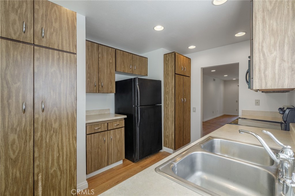 Leisure Village 11 - Residential Lease