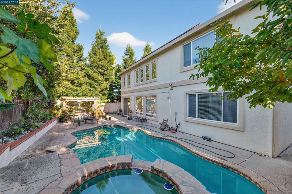 ANTIOCH - Residential