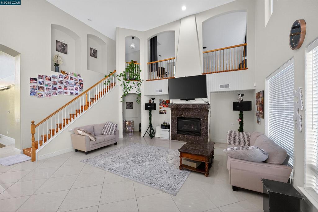 ANTIOCH - Residential