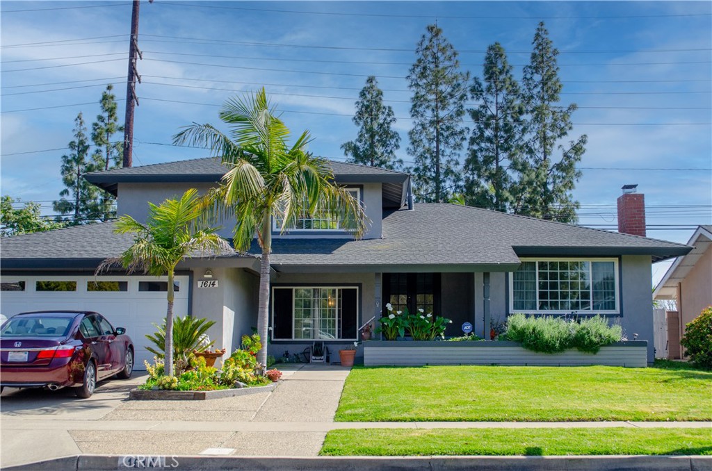 1614 Clemensen Avenue