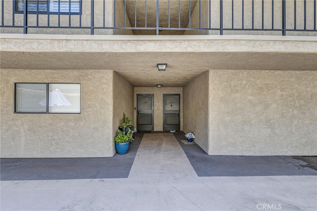 12400 Montecito Road 208