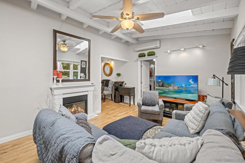 2120 Mountain View Drive