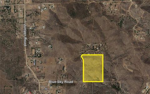 Photo of 3 Blue Sky Road, Perris, CA 92570 (MLS # IV26102669)