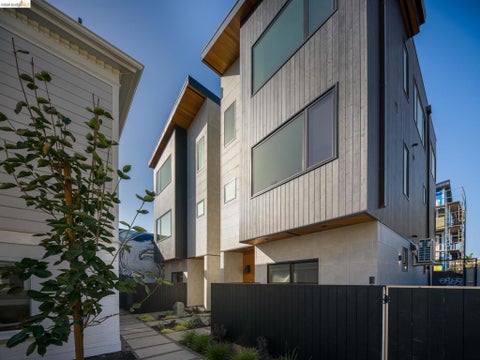 Photo of 1616 B Sixth St., Berkeley, CA 94710 (MLS # 41151369)