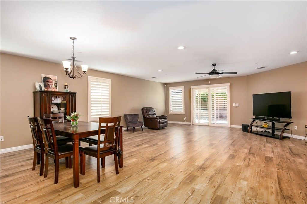 Photo of 3550 Emerald Lane Ln, Lancaster, CA 93535 (MLS # SR26082708)