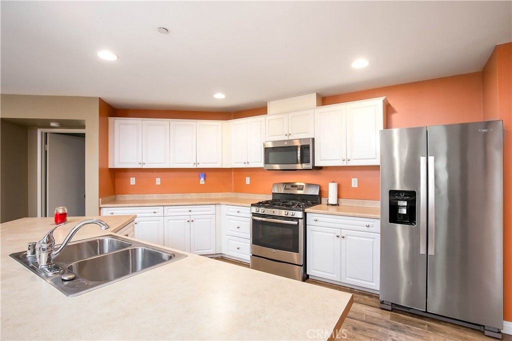 Photo of 3550 Emerald Lane Ln, Lancaster, CA 93535 (MLS # SR26082708)